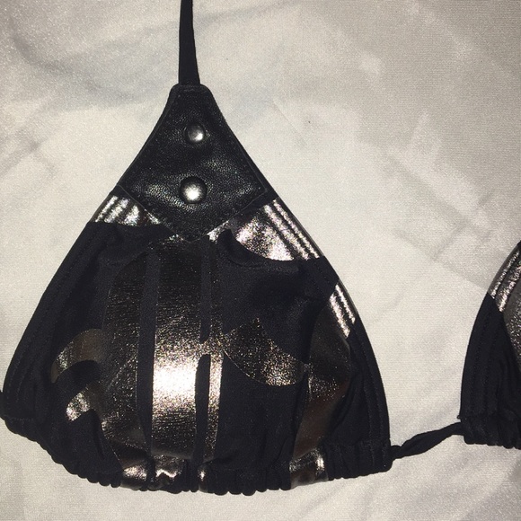 MWT FoxHeld Up Triangle Top Anthem Lace Up Tie BTM - Picture 2 of 6